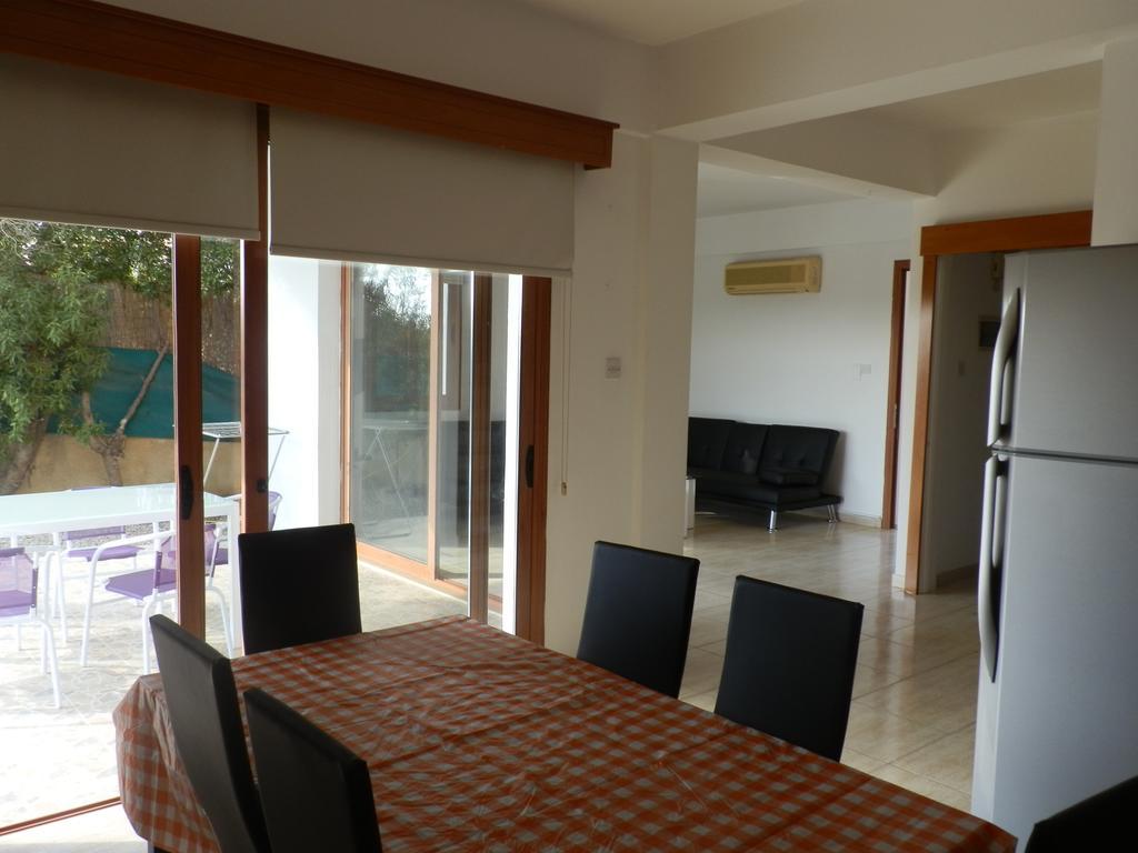 Villa Elina Paphos Room photo